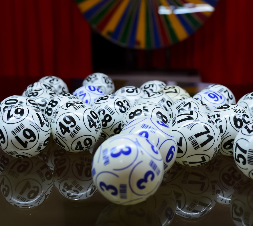 Photo of bingo numbered balls